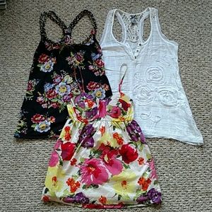 SALE! Floral Tank Top Bundle